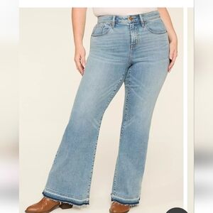 Lane Bryant Mid-Rise Signature Dreamfeel Flare